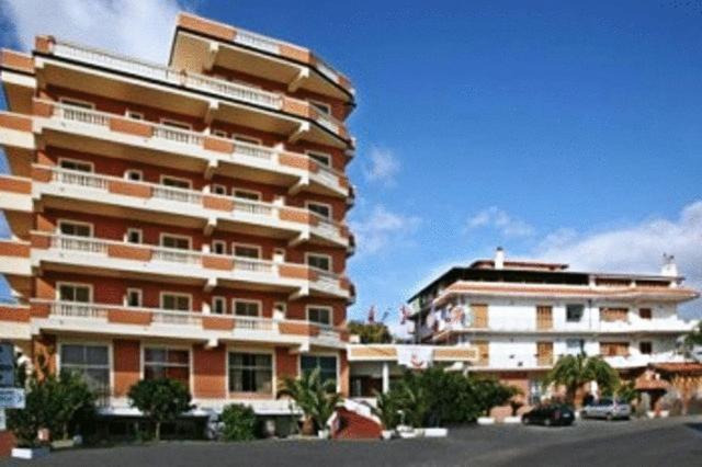 Hotel Casa Del Gourmet Siderno Εξωτερικό φωτογραφία